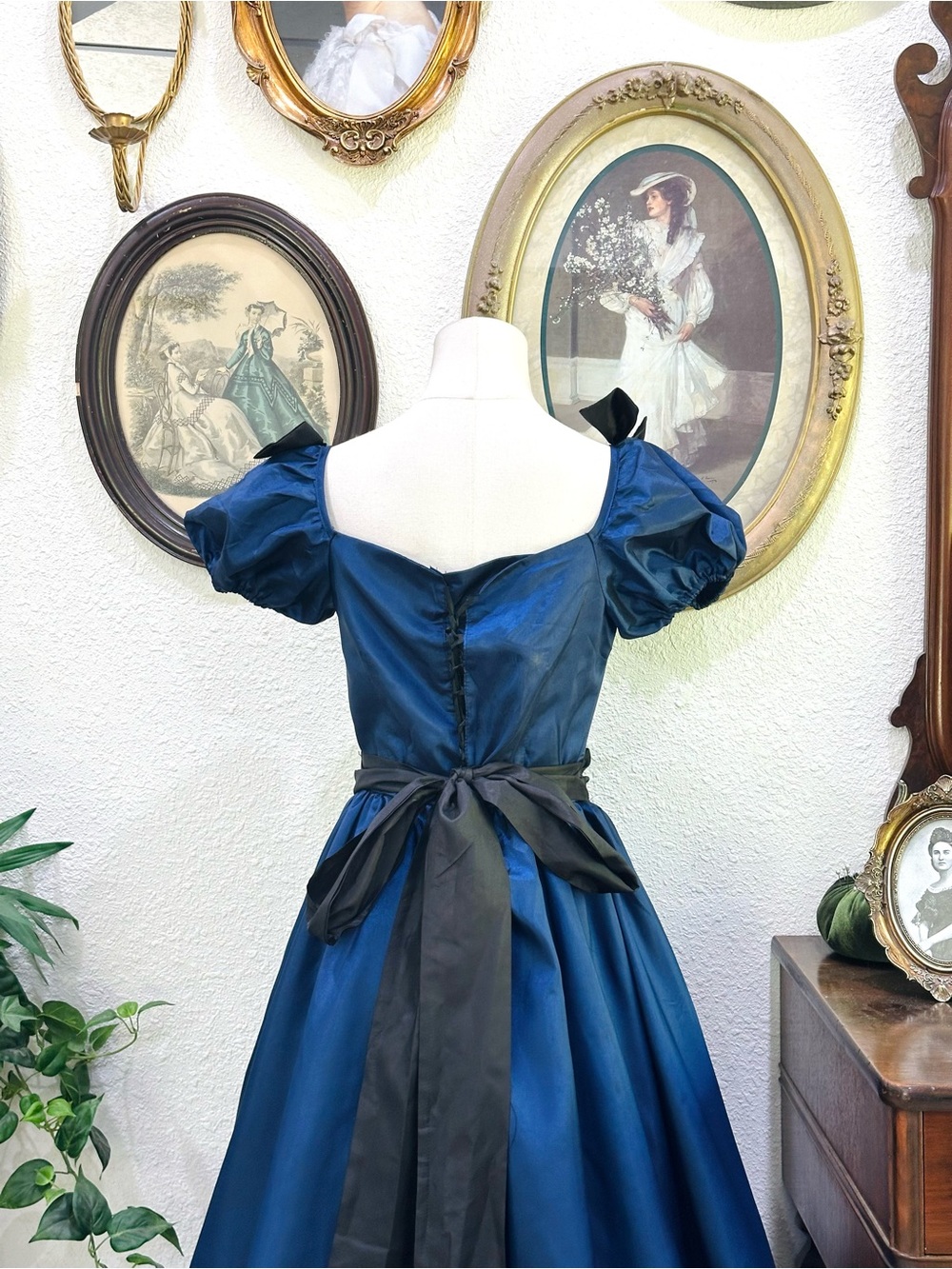 Elegant Blue Satin Maxi Ball Gown Dress - Picture 6 of 7